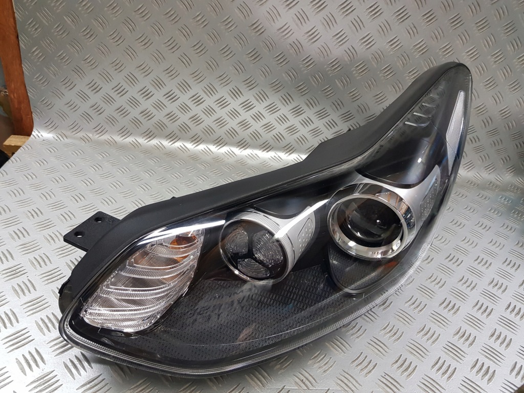 фото №1, Лампа левая левый перед передняя kia sportage iv 4