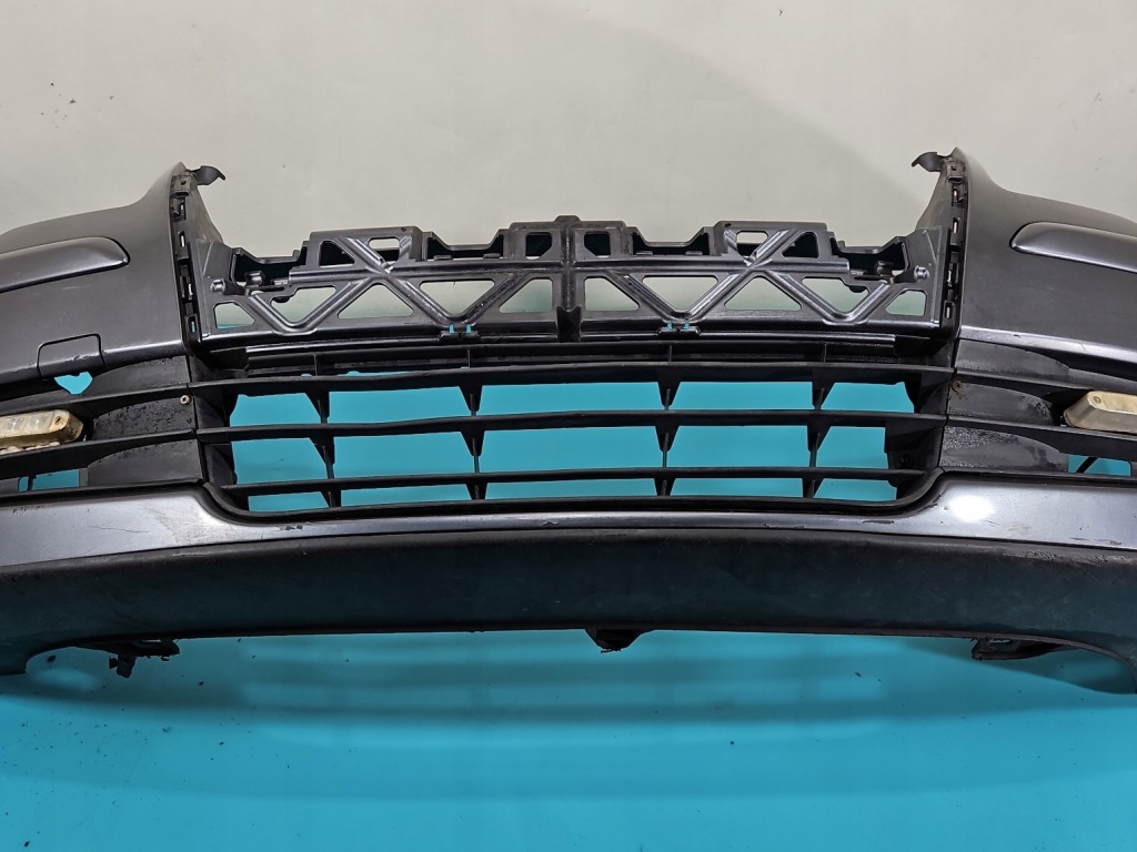 Купити Бампер перед vw touran i lift 06-10 grafitowy ld7x