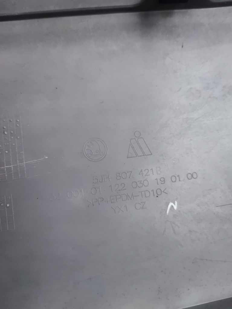 фото №16, Бампер задній задня skoda rapid 3 pdc nieoryginale