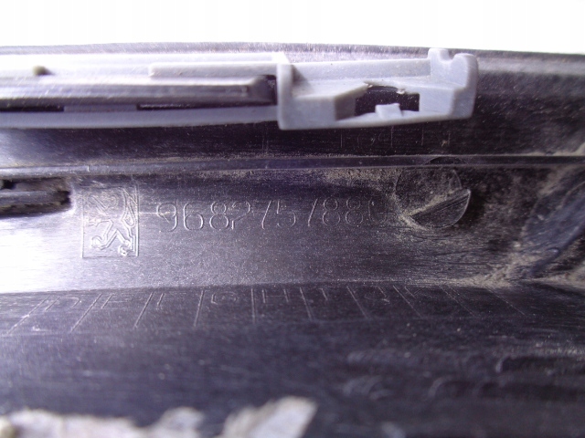 фото №14, Peugeot 3008 правая молдинг стекло лобовое 9682757880