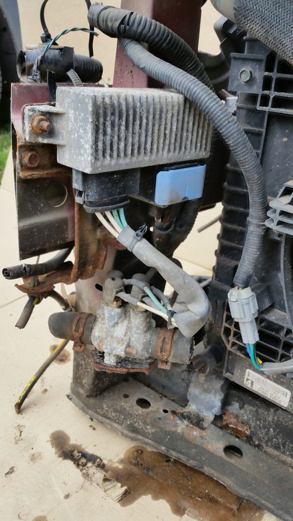 фото №9, Nissan note ii e12 комплект радіатор вентилятор