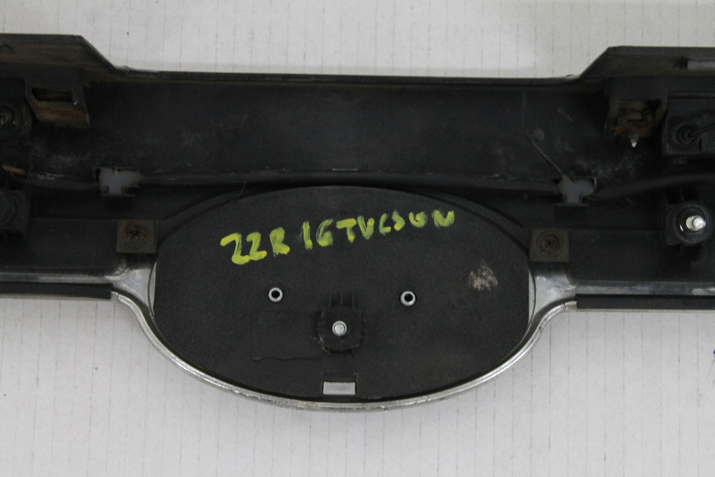 фото №10, Hyundai tucson i 04r- накладка молдинг кришки багажника yk