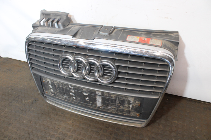 фото №4, Решітка радіатора решітка радіатора audi a4 b7 uk