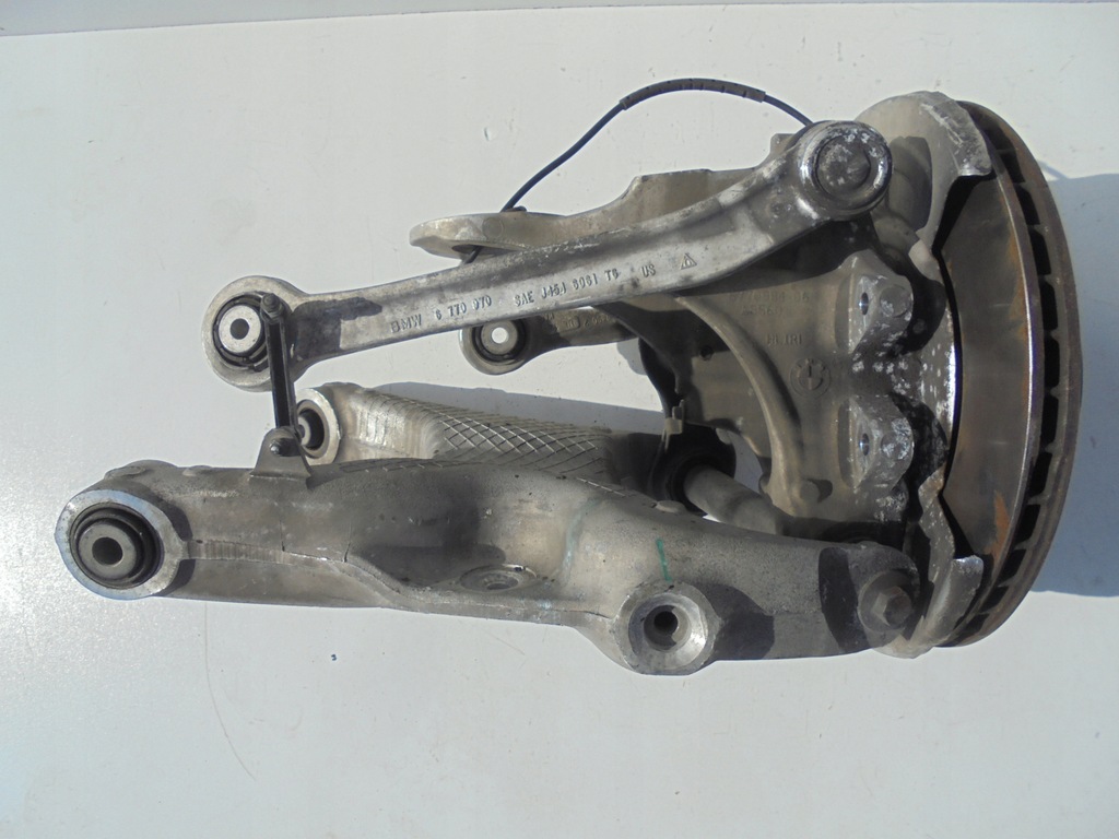 фото №11, Bmw e70 e71 x5 поворотный кулак правая задняя 6770984