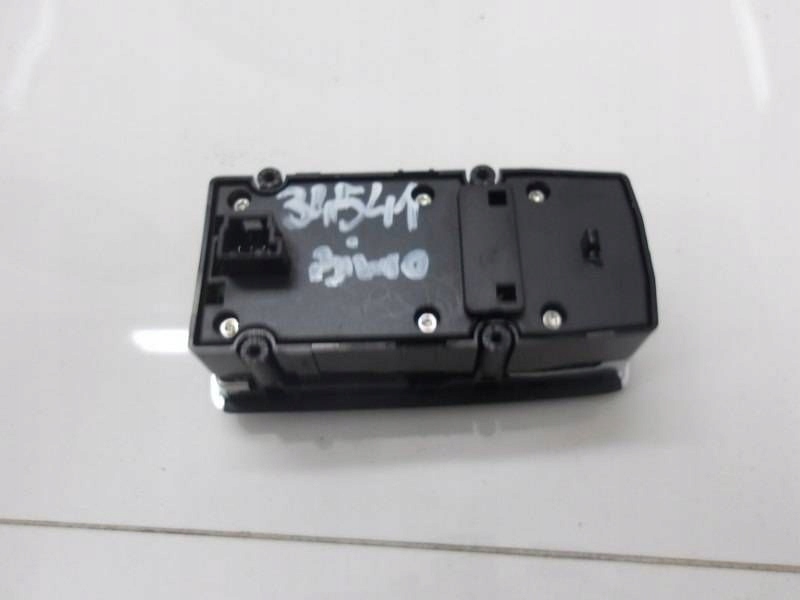 фото №2, Mercedes slk r172 кнопка окон