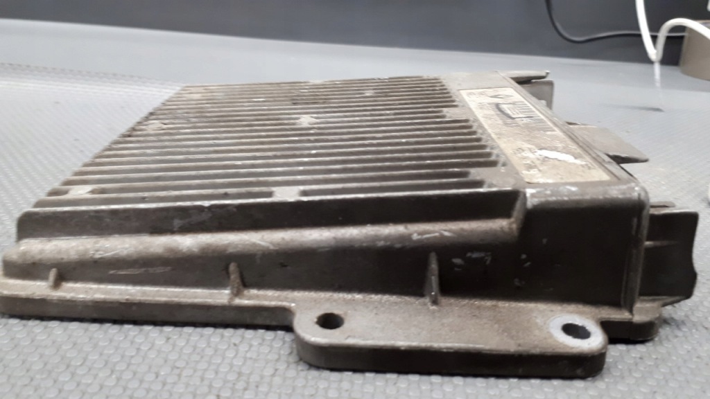 фото №6, 7700868295 блок управления двигателя renault twingo clio ii