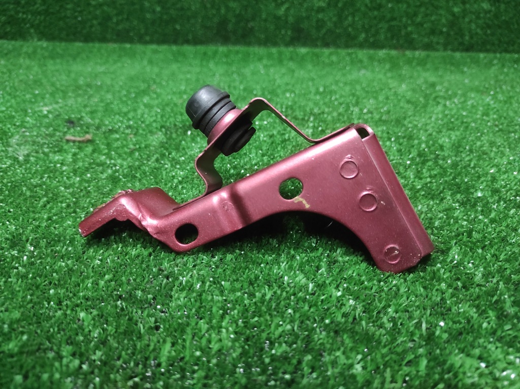 фото №1, Opel zafira c кронштейн правый