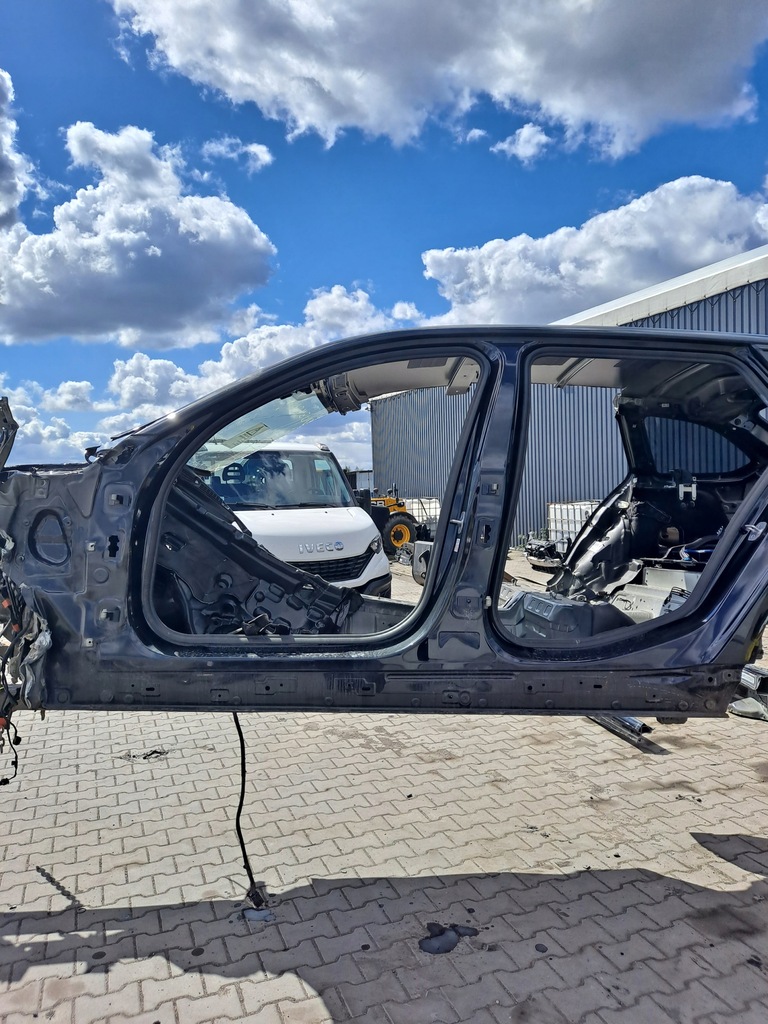 фото №1, Порог блок двигателя левый bmw g31