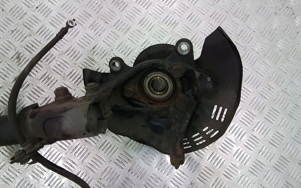 фото №6, Toyota yaris cross mcperson левый поворотный кулак