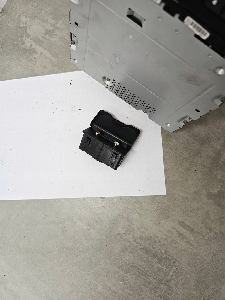 фото №9, Renault clio iii навигация радио 259151852r 2811397175 8153812