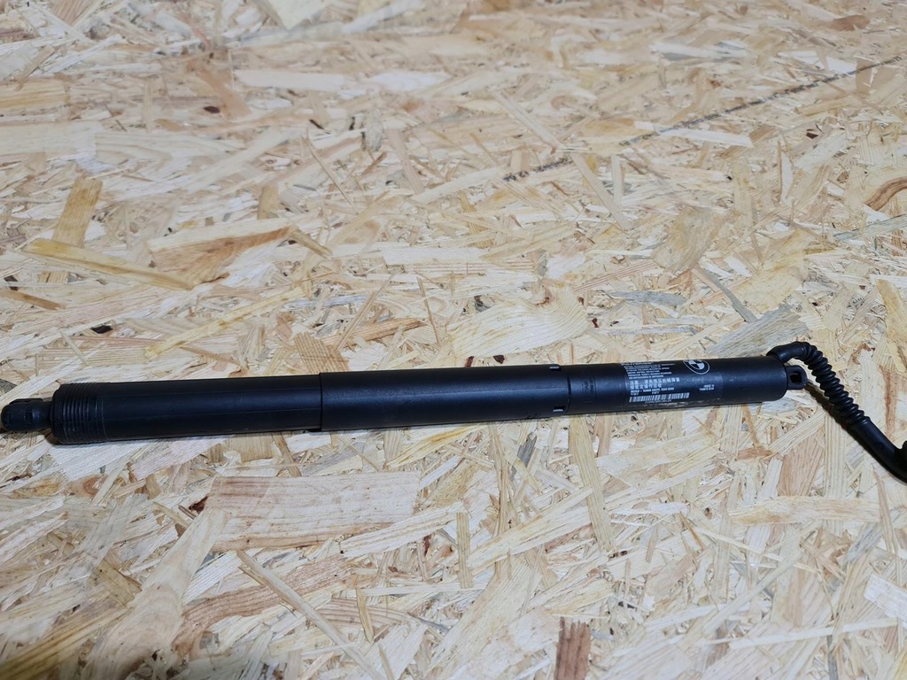 фото №1, Bmw x5 f15 привід амортизатор кришки правий 7449810