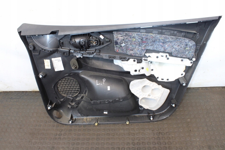 Обшивка обивка дверь левый перед renault clio iv в Украине