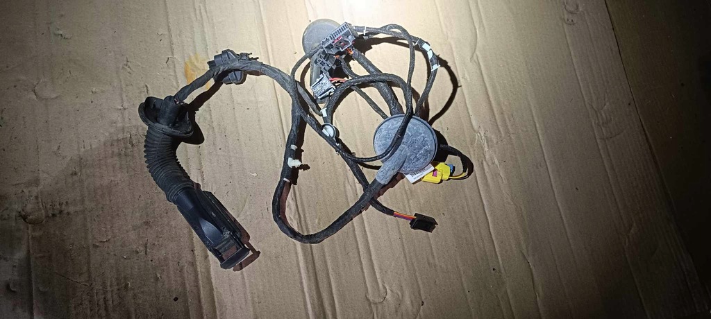 фото №1, Джгут двері правий перед audi a4 b8 8k0971030am