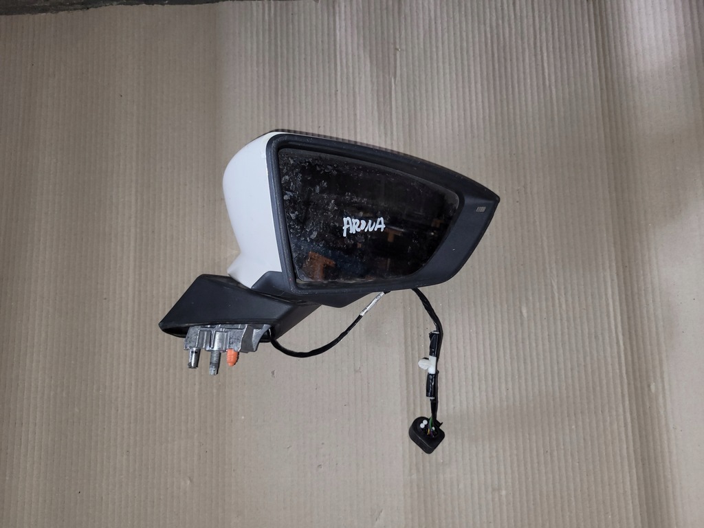фото №6, Seat arona 6f 17- зеркало правое 5 pin