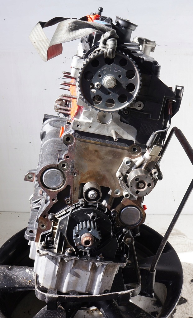 фото №6, Двигатель двигатель vw golf vii t-roc passat 2,0 tdi dgc