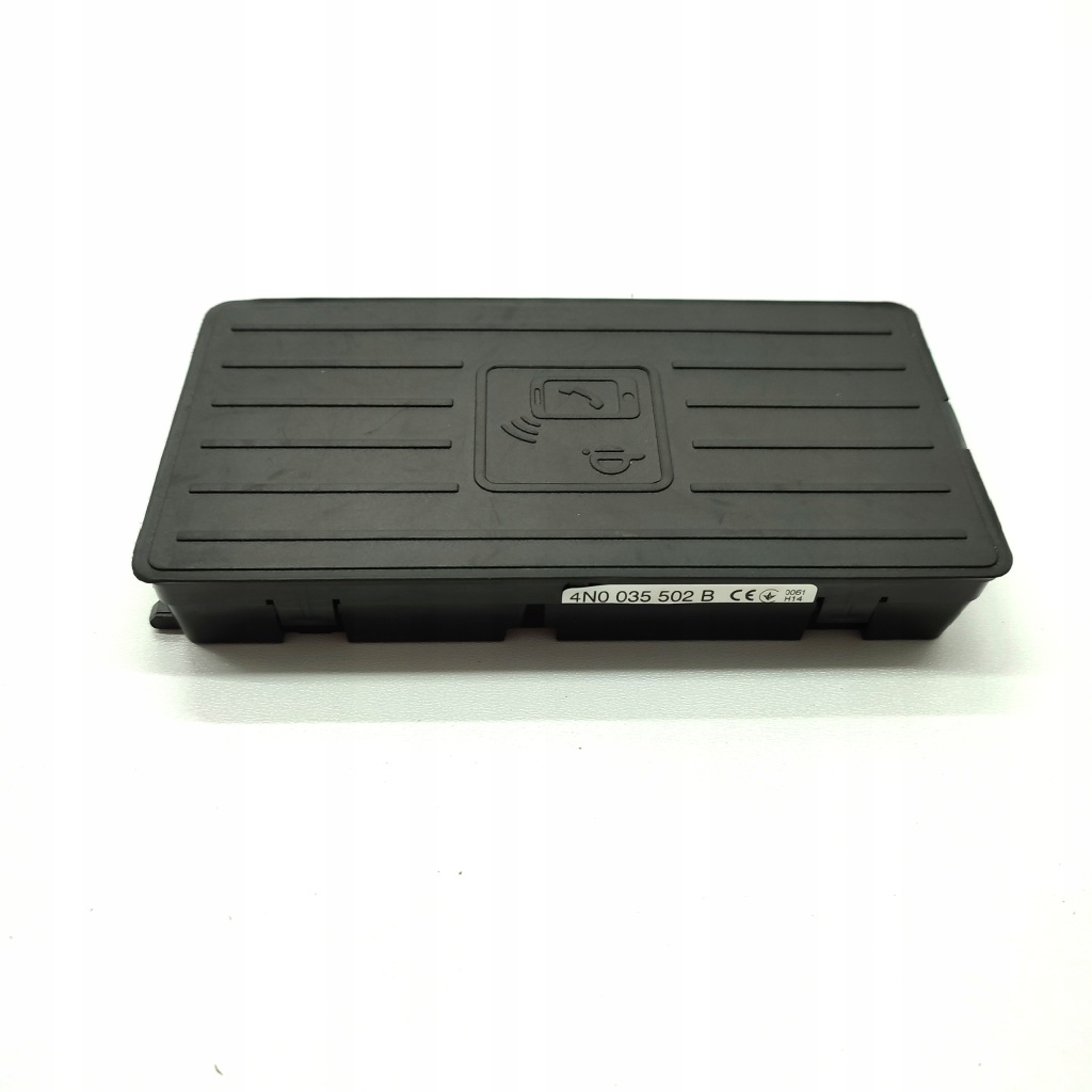 фото №1, Audi a6 c8 4k зарядное устройство индукционная 4n0035502b