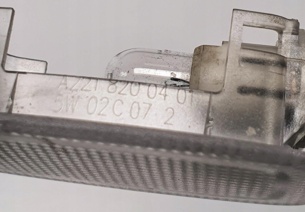 фото №3, Лампа освещение салона mercedes ml w164 a2218200401