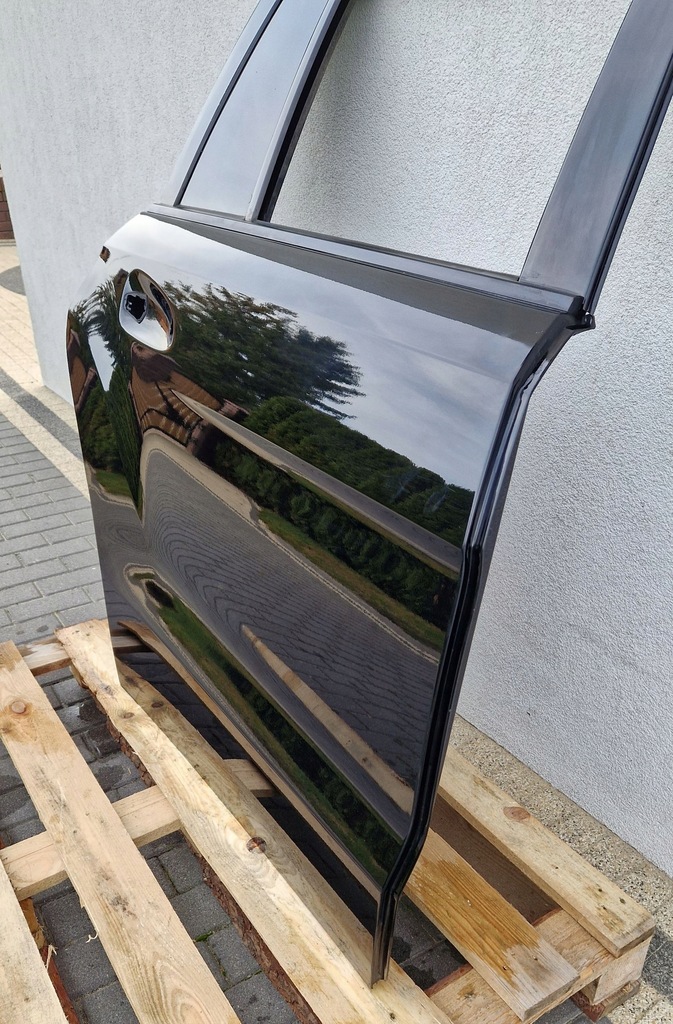 фото №9, Mercedes gls x166 15-19 двері праве задні правий задня 197