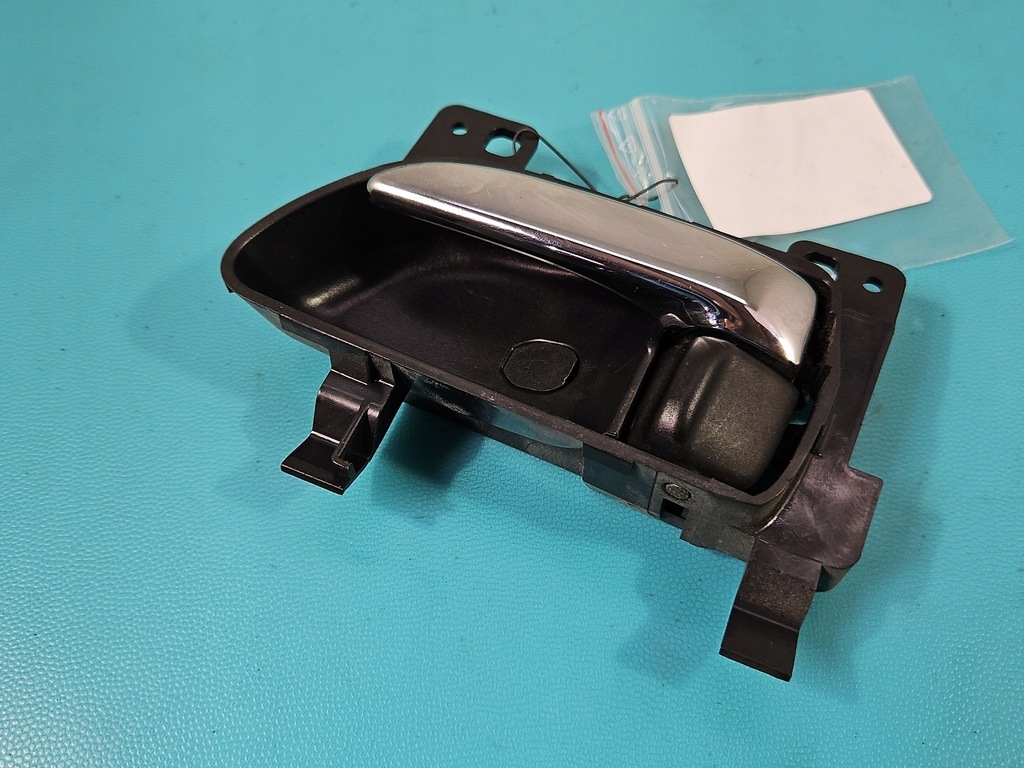 фото №2, Ручка внутренняя перед левая subaru forester iv sj 12-18