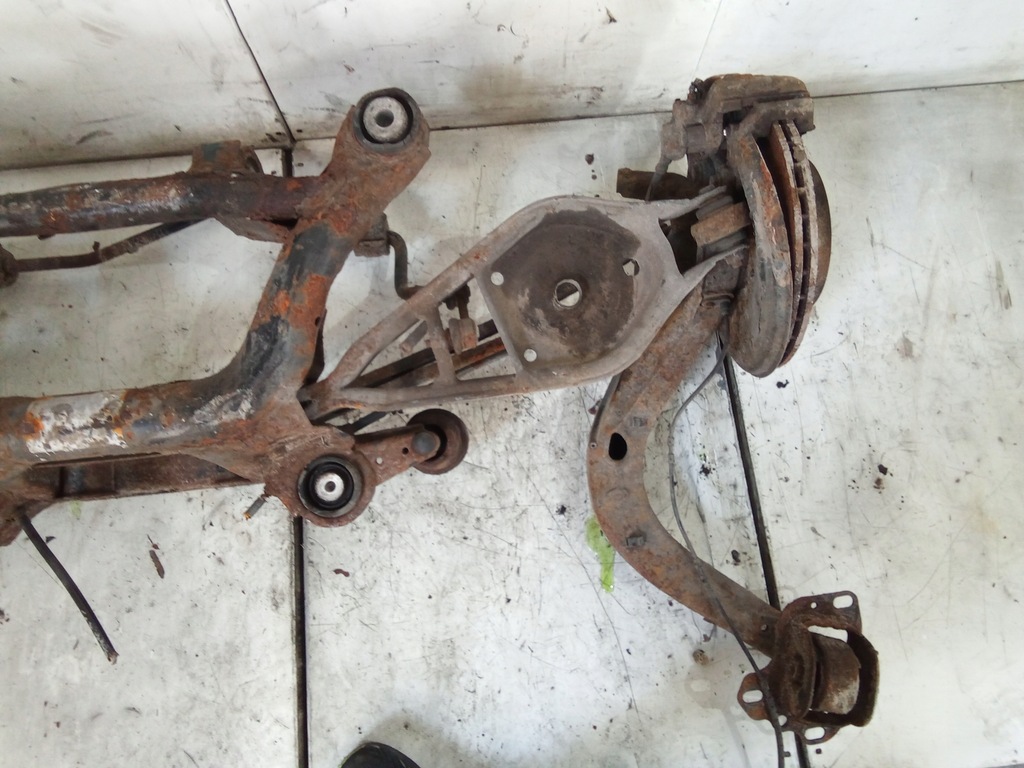 фото №8, J314 подрамник подвеска задняя bmw x3 e83 2.0d