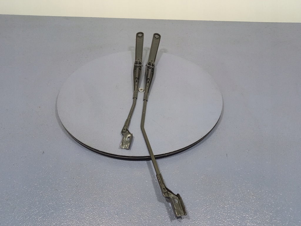 фото №6, Ford fiesta mk7 важелі двірник перед eu