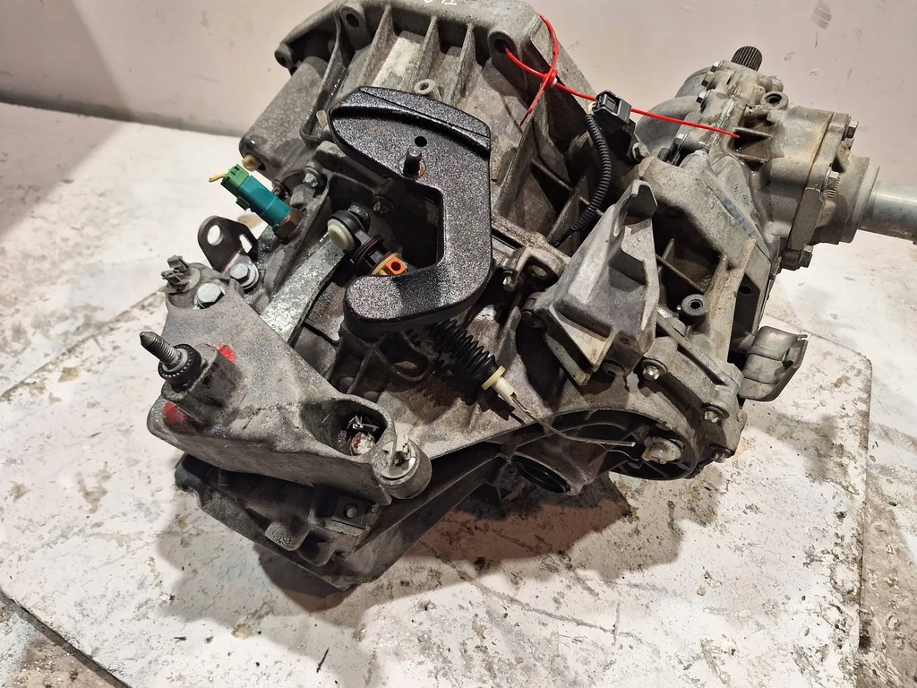 фото №8, Коробка передач передач tl8000 dacia duster 1.5 dci 4x4 10-