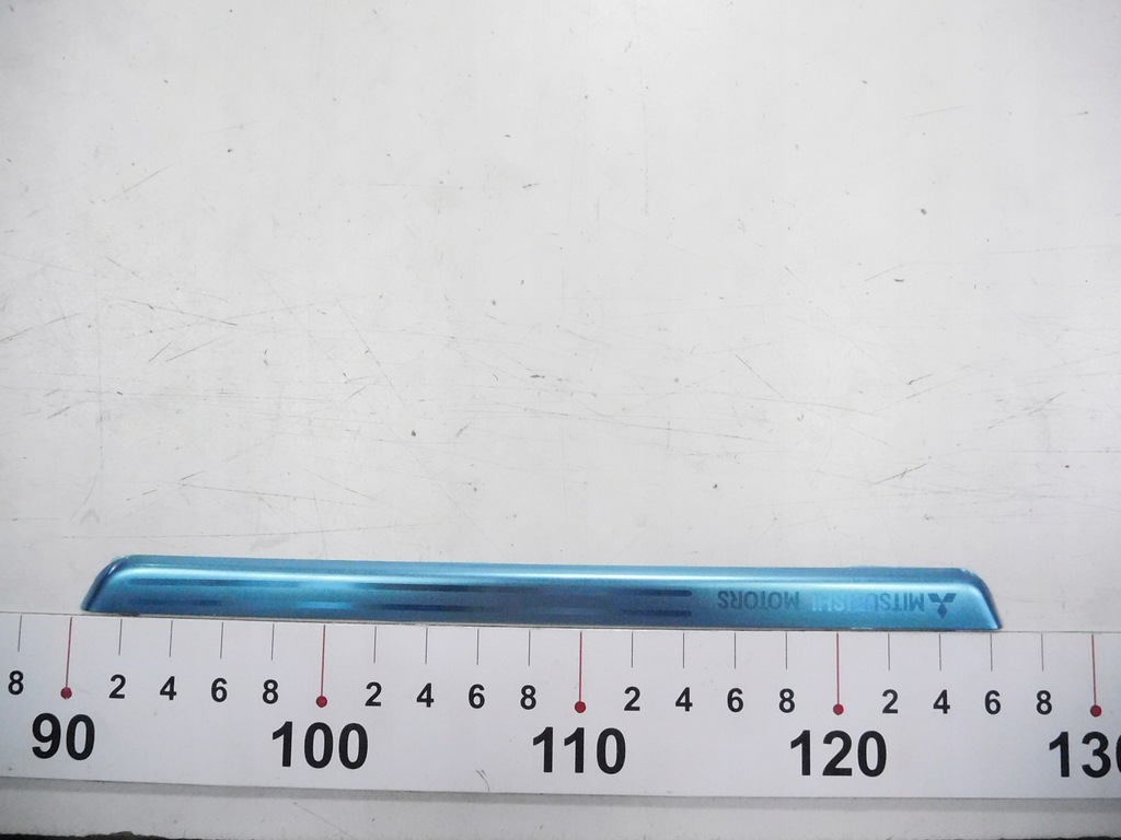 фото №8, Подсвечиваемые пороги дверь mitsubishi pajero sport ii оригинальный номер mz330256