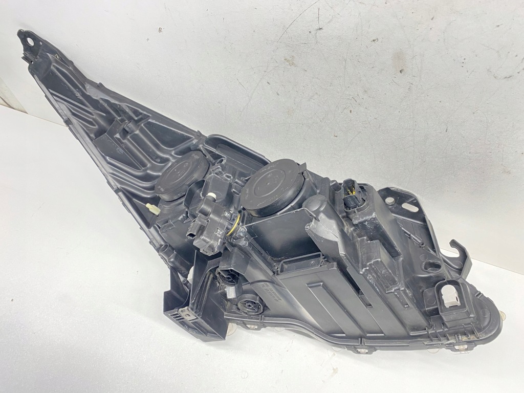 фото №13, Лампа передняя перед левая peugeot 5008 i 2009-2013