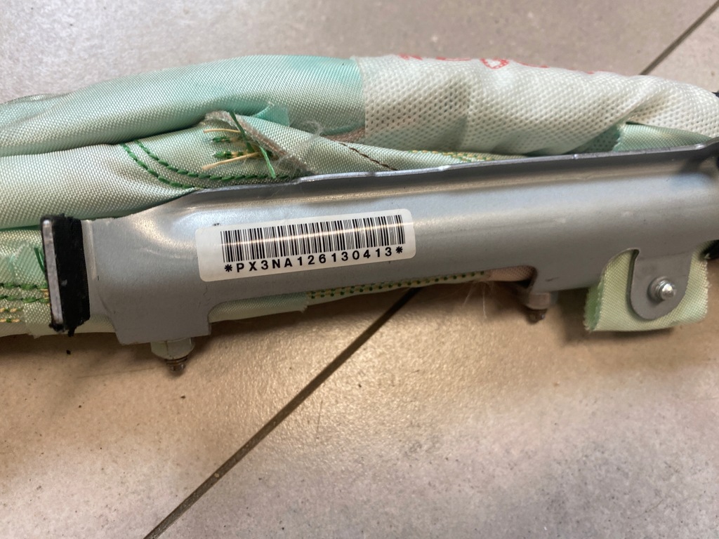 фото №8, Nissan leaf i шторка безопасности воздушная правая