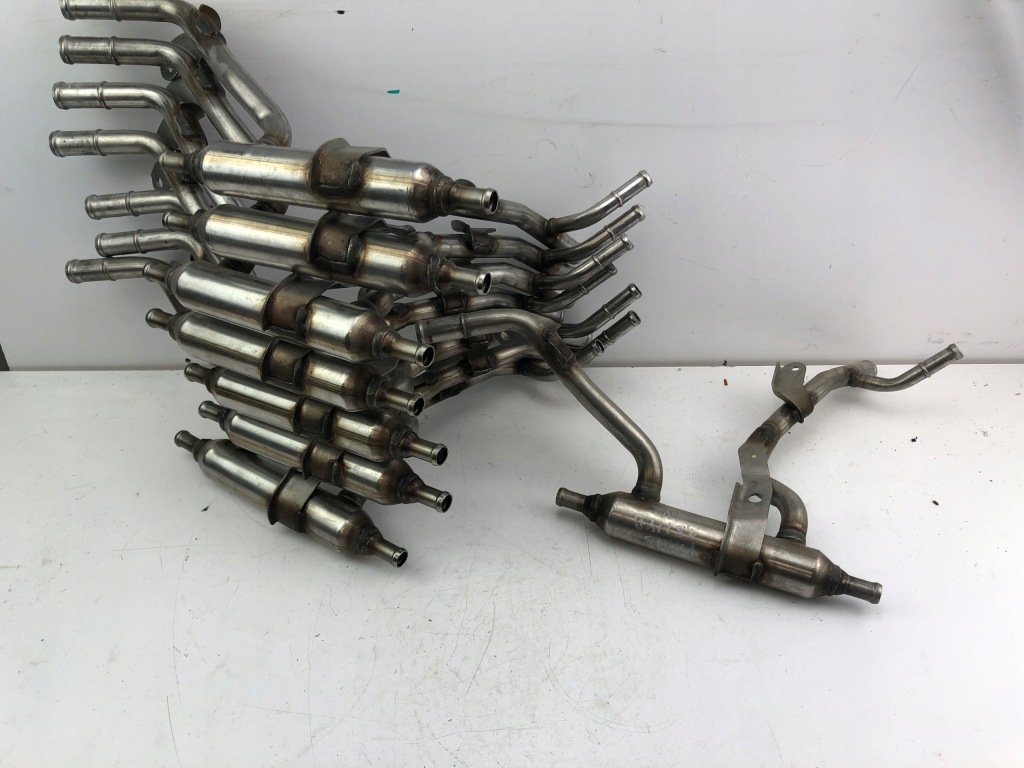 фото №1, Toyota yaris iii 1,5hybrid трубка системы охлаждение