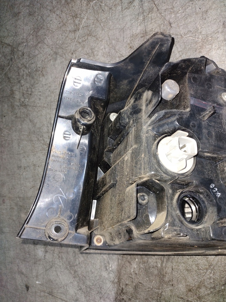 фото №7, Лампа левая задняя mitsubishi outlander ii