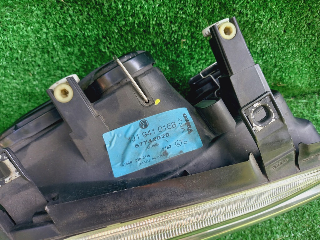 фото №8, Vw golf iv лампа передняя правая комплектная фара перед правый 9-pin