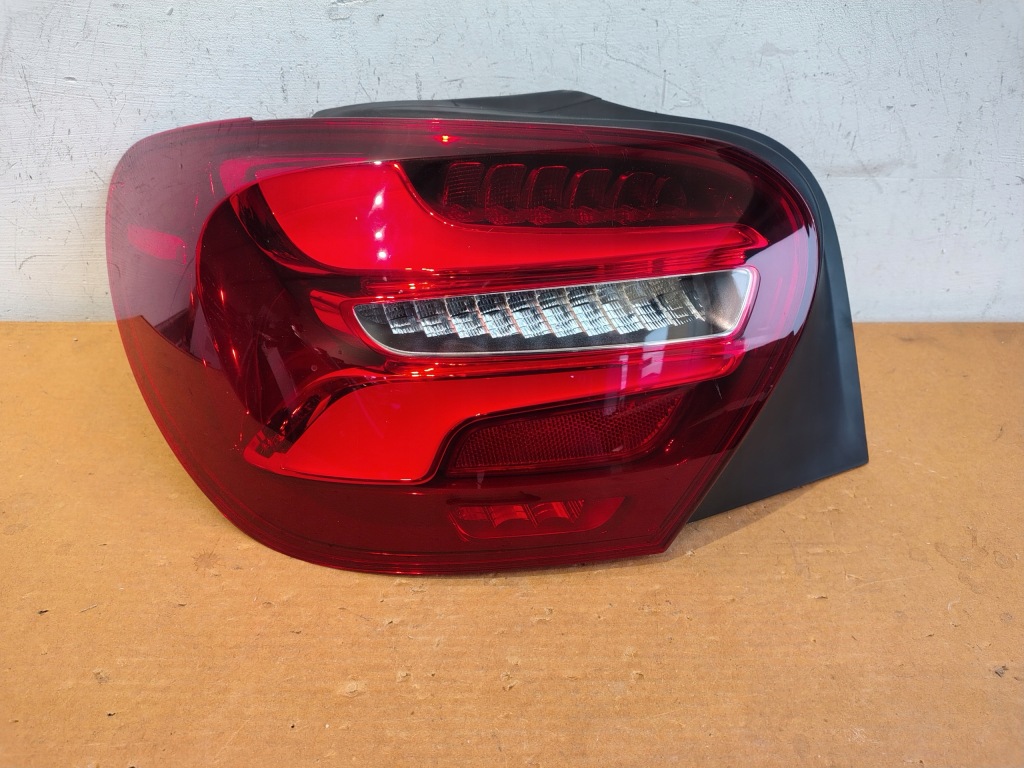 Купити Фара mercedes a klasa 176 рестайлінг  led ліва 2015-