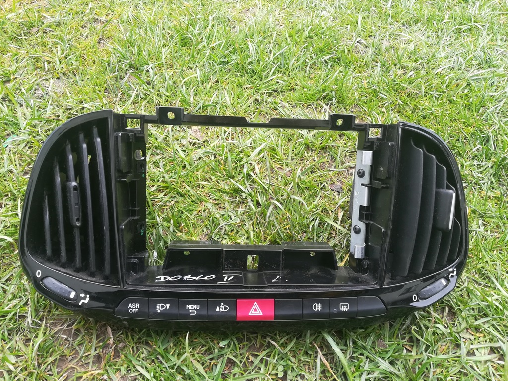 фото №1, Fiat doblo ii lift корпус радио+ панель+ воздуховоды