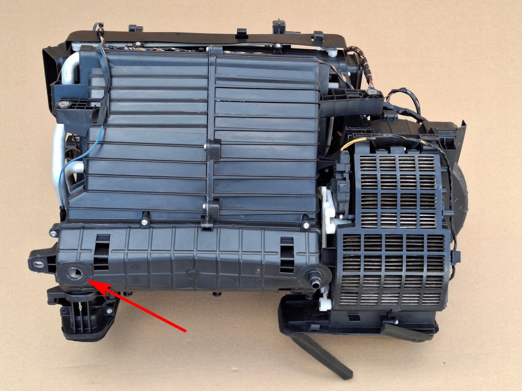 Купити Scania r s обігрівач корпус радіатор вентилятор 2301518