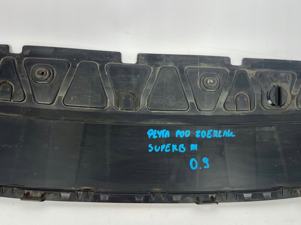 фото №7, Skoda superb iii 3 спойлер плита накладка бампера передняя перед 3v0807061