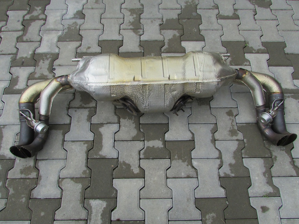 фото №3, Audi r8 4s0 вихлоп гасник 4s0251609b