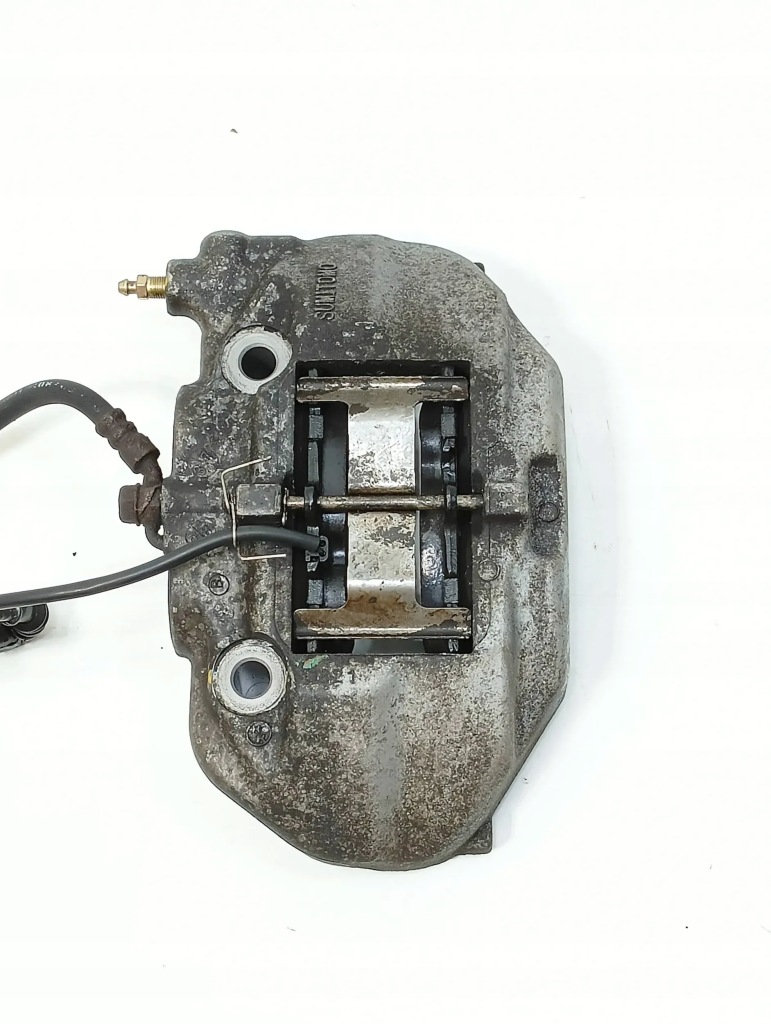 фото №1, Lexus ls 430 2004 суппорт тормозной правый перед передний ls430 lift