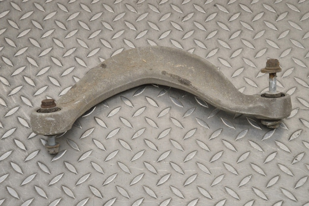 фото №1, Audi a7 рычаг задний левый 4g 3.0 tdi 2017 rhd