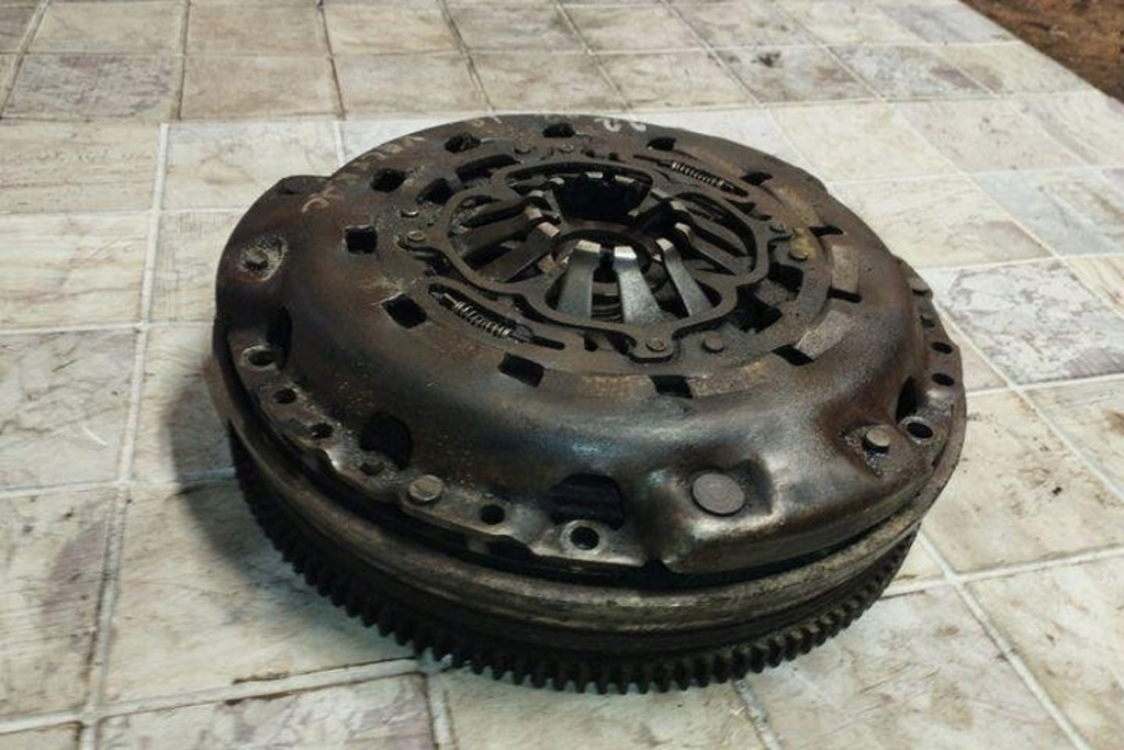 фото №6, Комплект зчеплення opel vectra c 9223223 2.2l дизель 86kw 2002