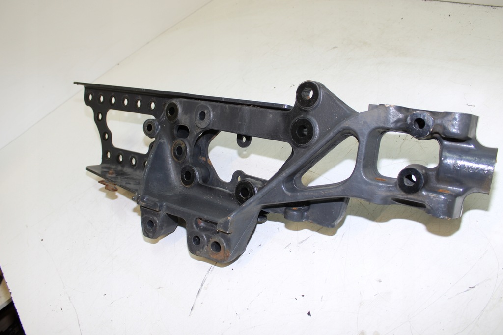 фото №6, Кронштейн підвіска mercedes actros mp4 a9603177232 рами підвіска лівий