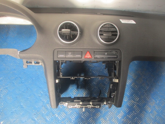 фото №5, Audi a3 8p панель приладів консоль подушки безпеки повітропровід