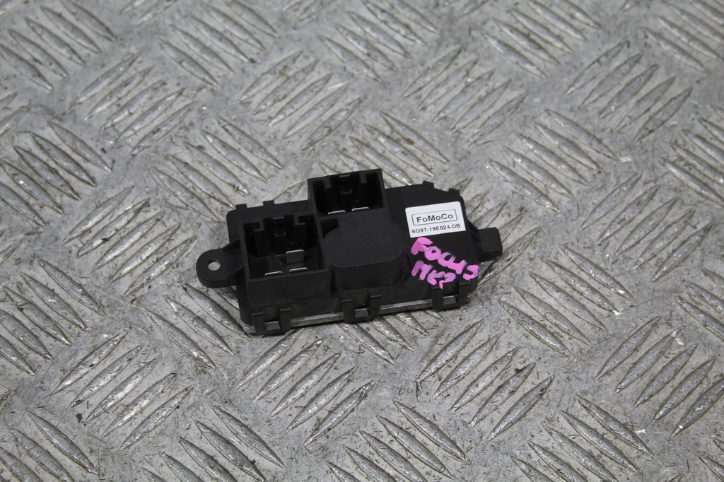 фото №1, Резистор вентилятор ford focus mk3 6g9t-19e624-db