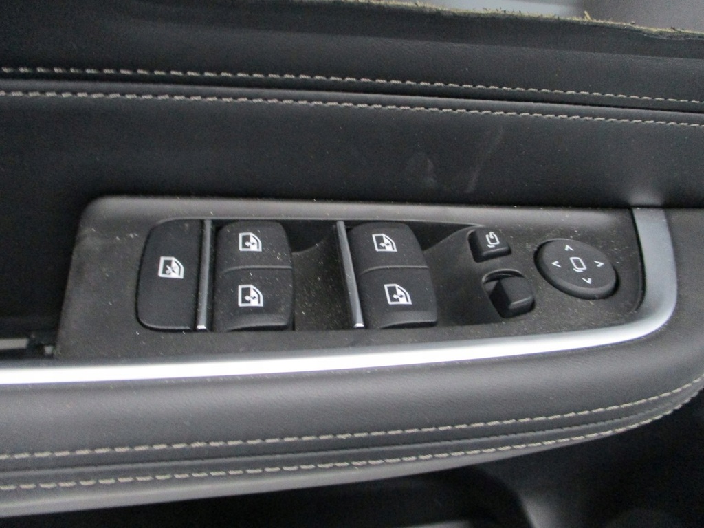 фото №4, Обивка обивка дверь bmw 6 g32