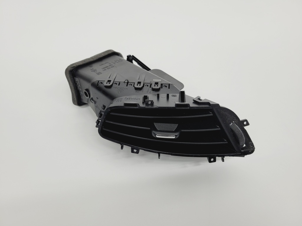 фото №1, Решётка консоли средняя правая opel zafira c