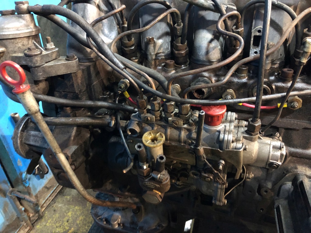 Купити Двигун om616 mercedes benz t2 2,4 d 240 d 616912