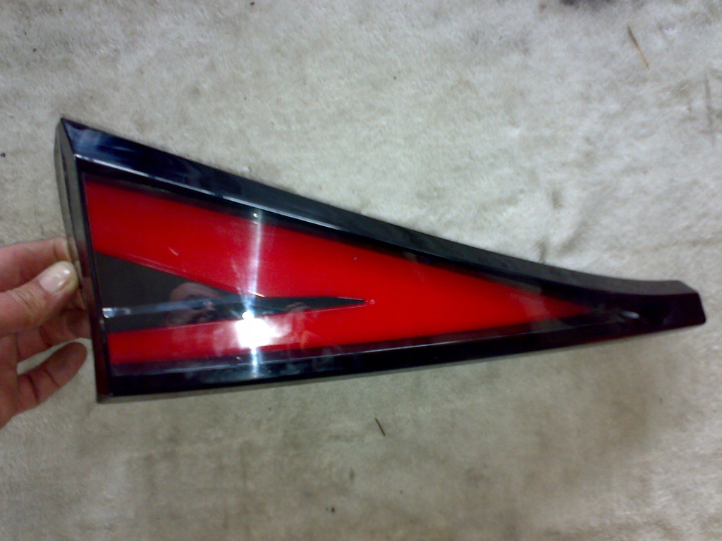 фото №1, Kia sportage v 2022 лампа задняя правая led w крышка