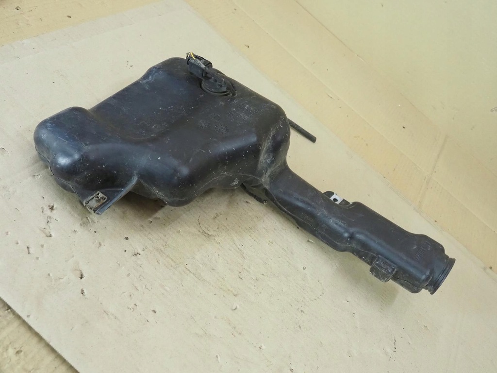 фото №5, Mercedes w204 бачок омивача a2048600260