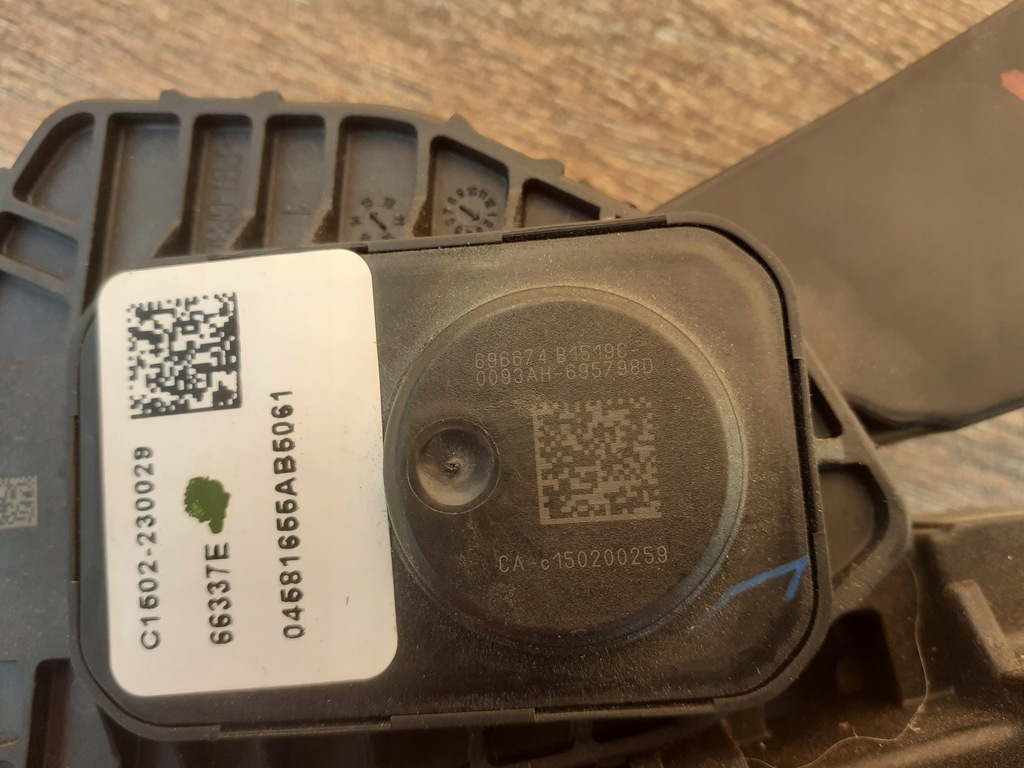 фото №9, Jeep cherokee v kl 13-18r педаль газу 66337e 04581655ab