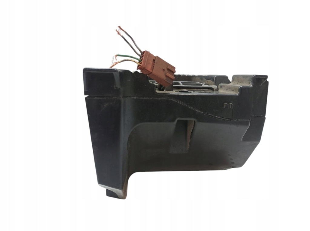 фото №3, Сабвуфер 606833180 alfa romeo gt i 2003-2010